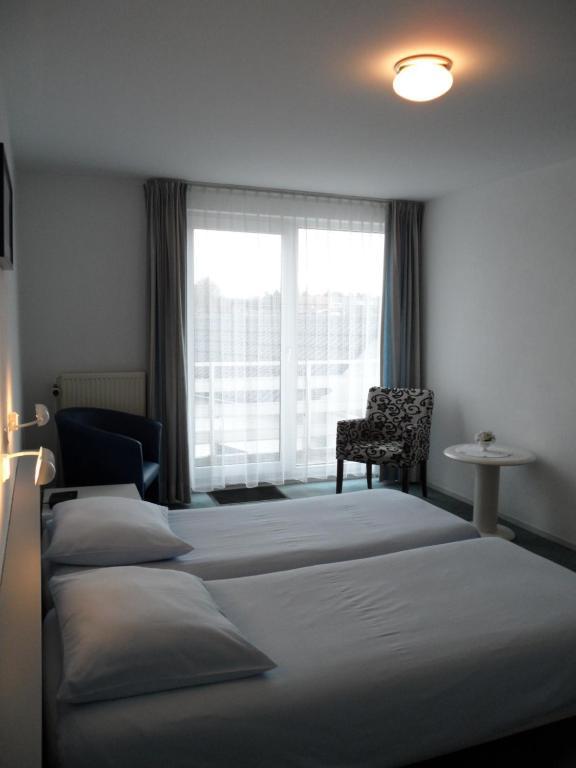 Eperhof Hotel 2*